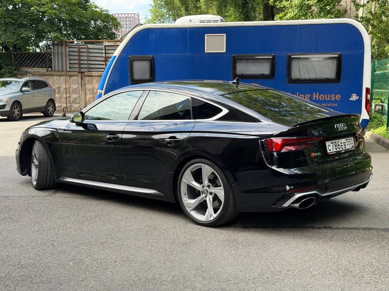 Audi RS 5 — фотография RPM Rent